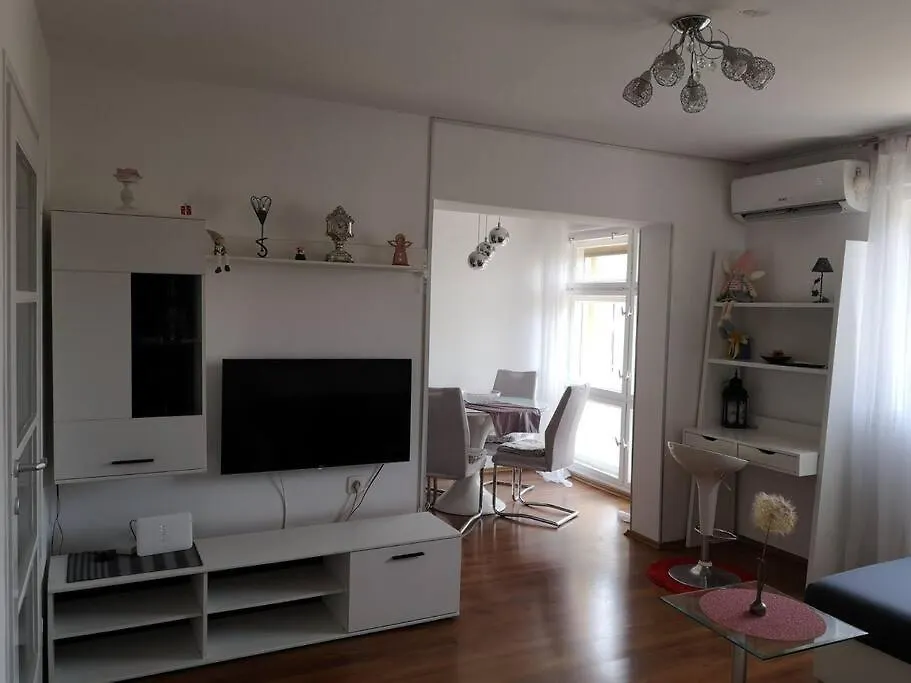 Apartament Leda Pula 0*,  Chorwacja